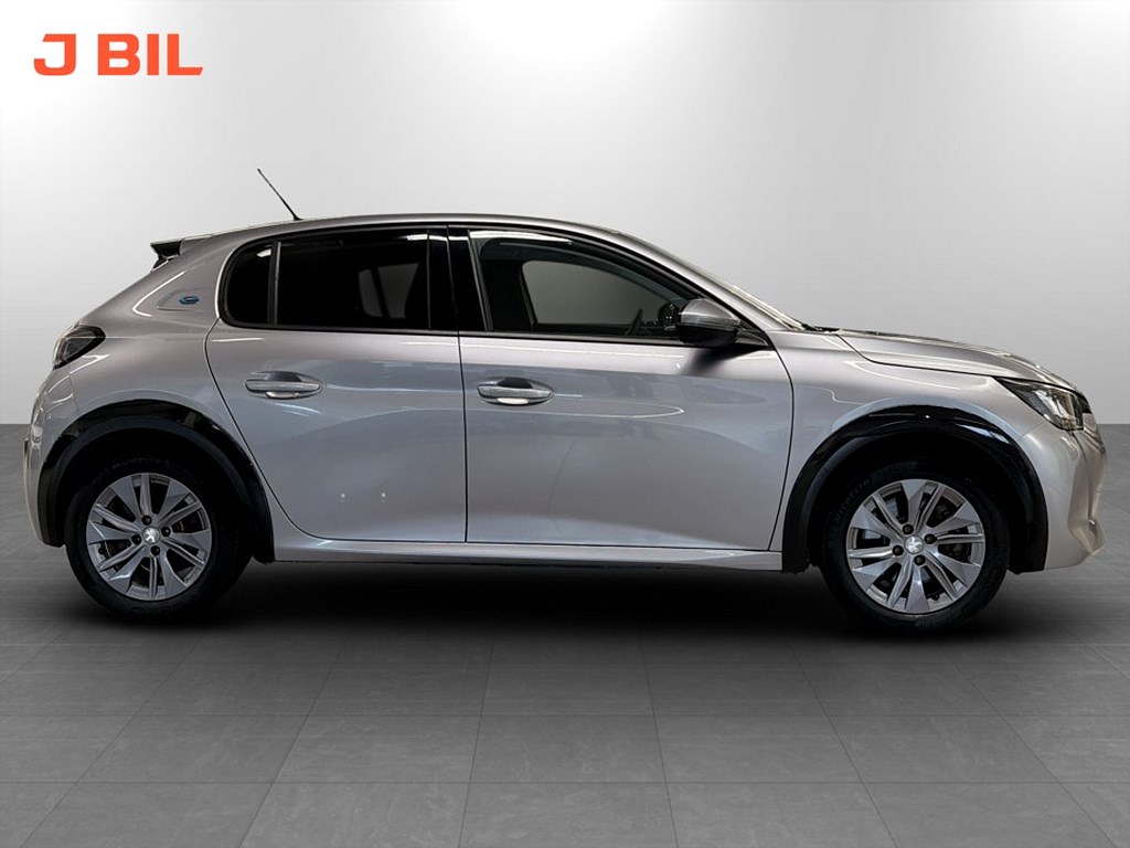 Bild på Allure Pack 50kWh 136hk Aut - B-KAMERA, NAVI