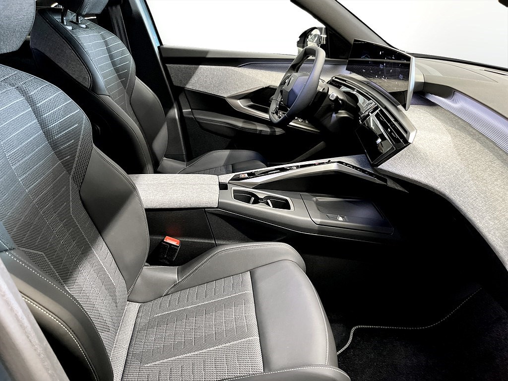Bild på GT Hybrid 145hk Aut - 360-KAMERA,CARPLAY,NAV