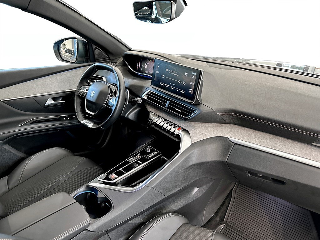 Bild på GT 1.2 PT 130hk Aut -B-KAMERA, CARPLAY