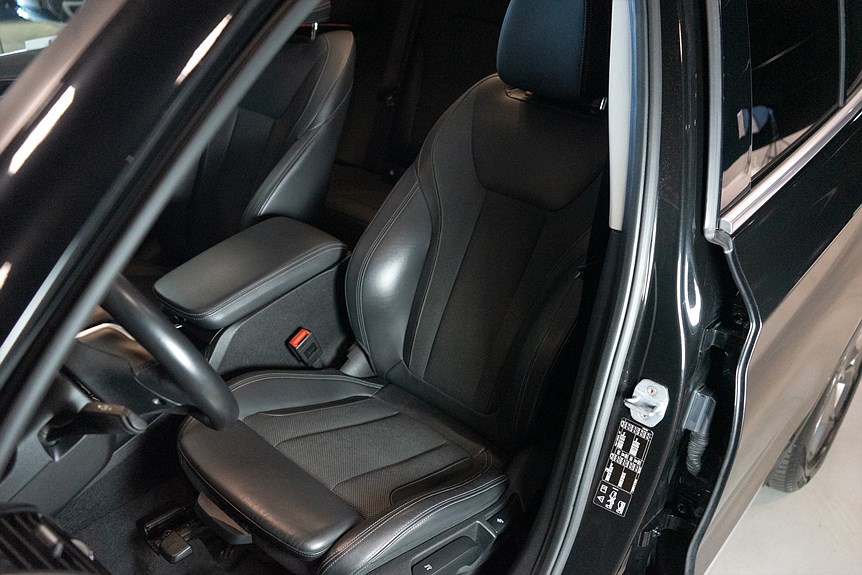 BMW X3 xDrive30i X-Line 252hk