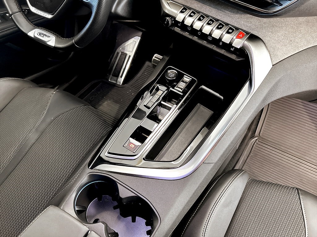 Bild på GT 1.2 PT 130hk Aut -B-KAMERA, CARPLAY