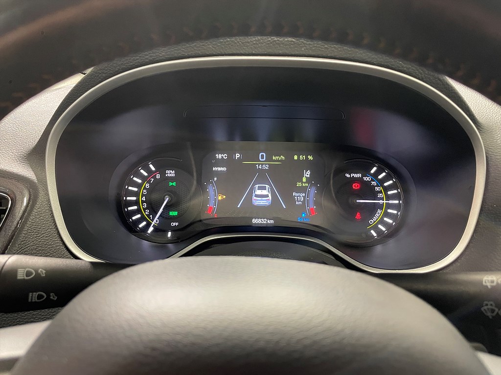 Bild på Limited 1.3 PHEV 190hk Aut AWD - B-KAMERA, NAV, RATTVÄRME