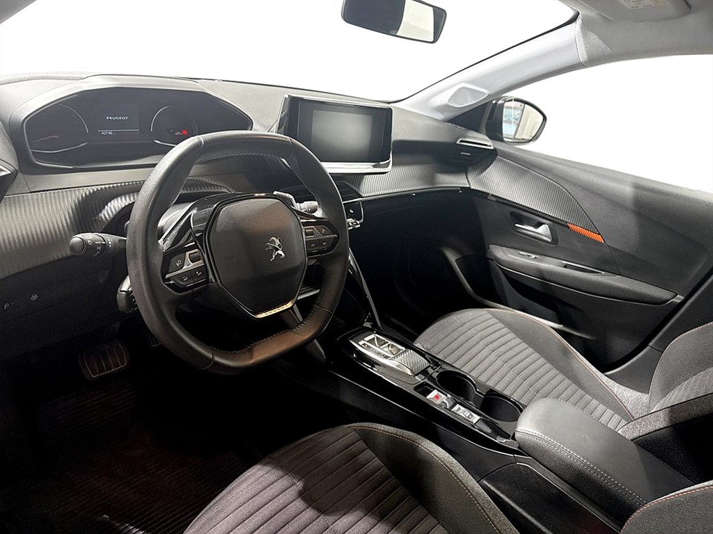 Bild på Active Pack 1.2 PT 100hk Aut - CARPLAY, FARTHÅLLARE