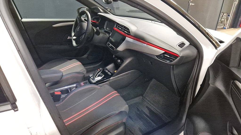 Bild på GSI 1.2 PT 130hk Aut - B-KAMERA,CARPLAY