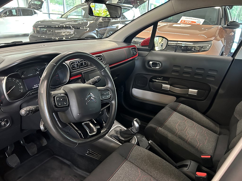 Bild på Feel 1.2 VTi 82hk - P-SENSORER BAK