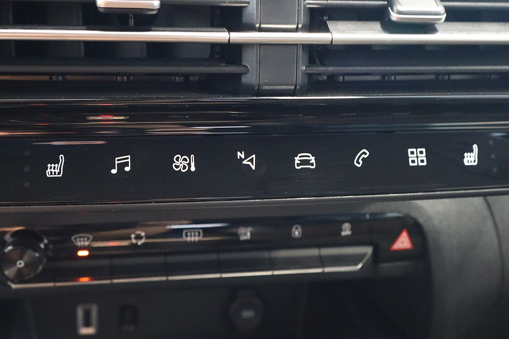 Bild på Shine 1.2 PT 130hk Aut - B-KAMERA,CARPLAY,NAVI