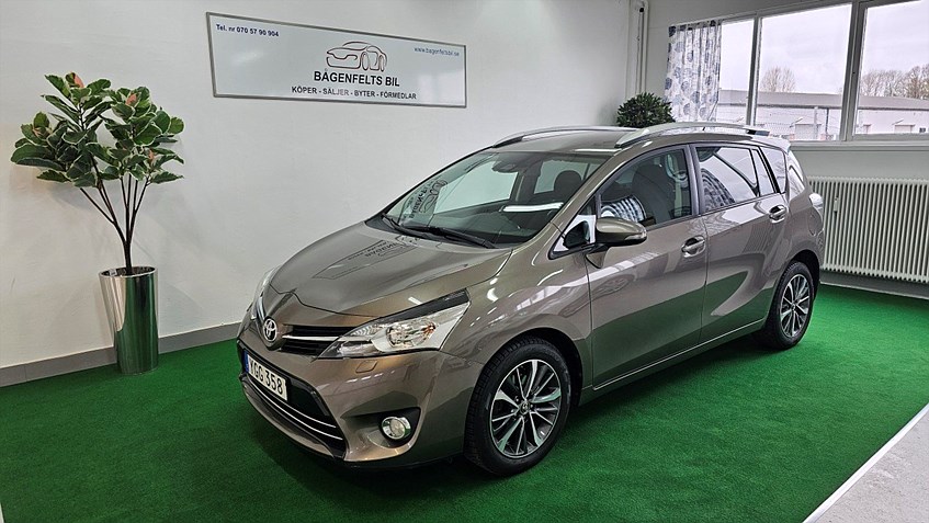 Toyota TOYOTA VERSO