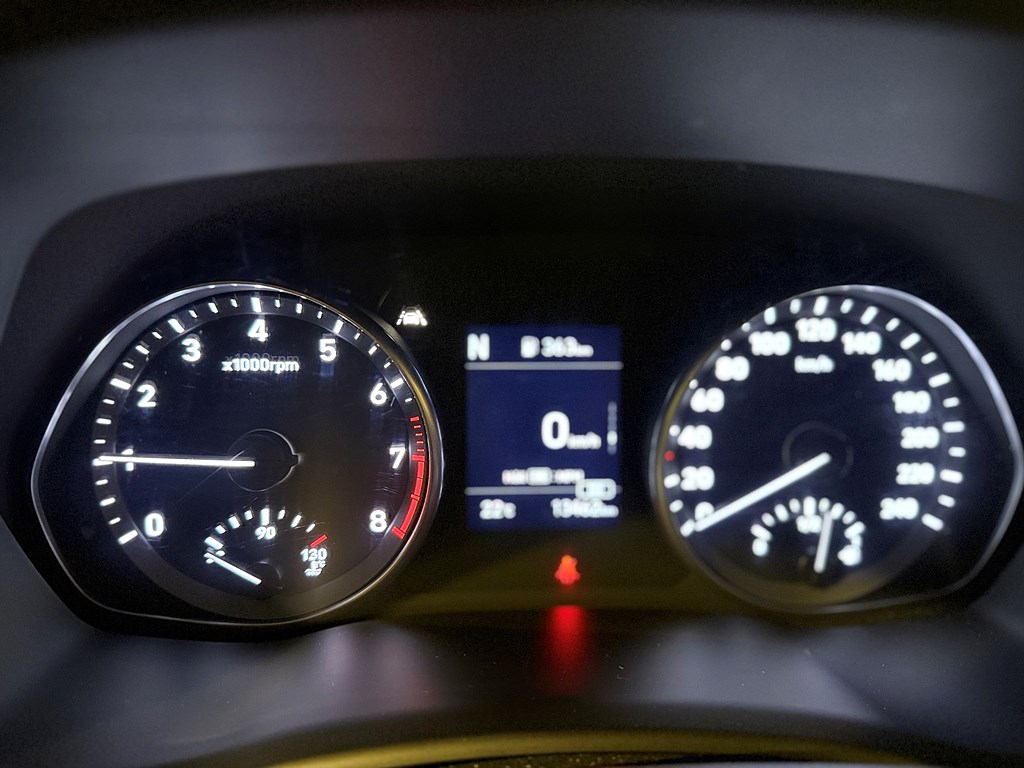 Bild på Essential 1.0 T-GDI 120hk - B-KAMERA, CARPLAY