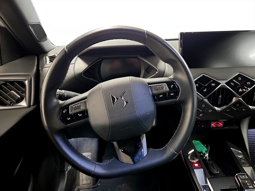 Bild på Exclusive E-tense 50kWh 136hk Aut - B-KAMERA, CARPLAY