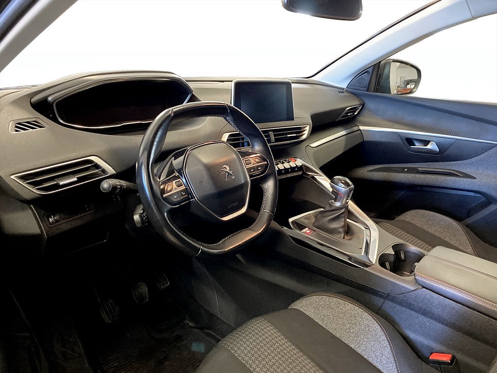Bild på Active 1.2 130hk - CARPLAY, P-SENSORER