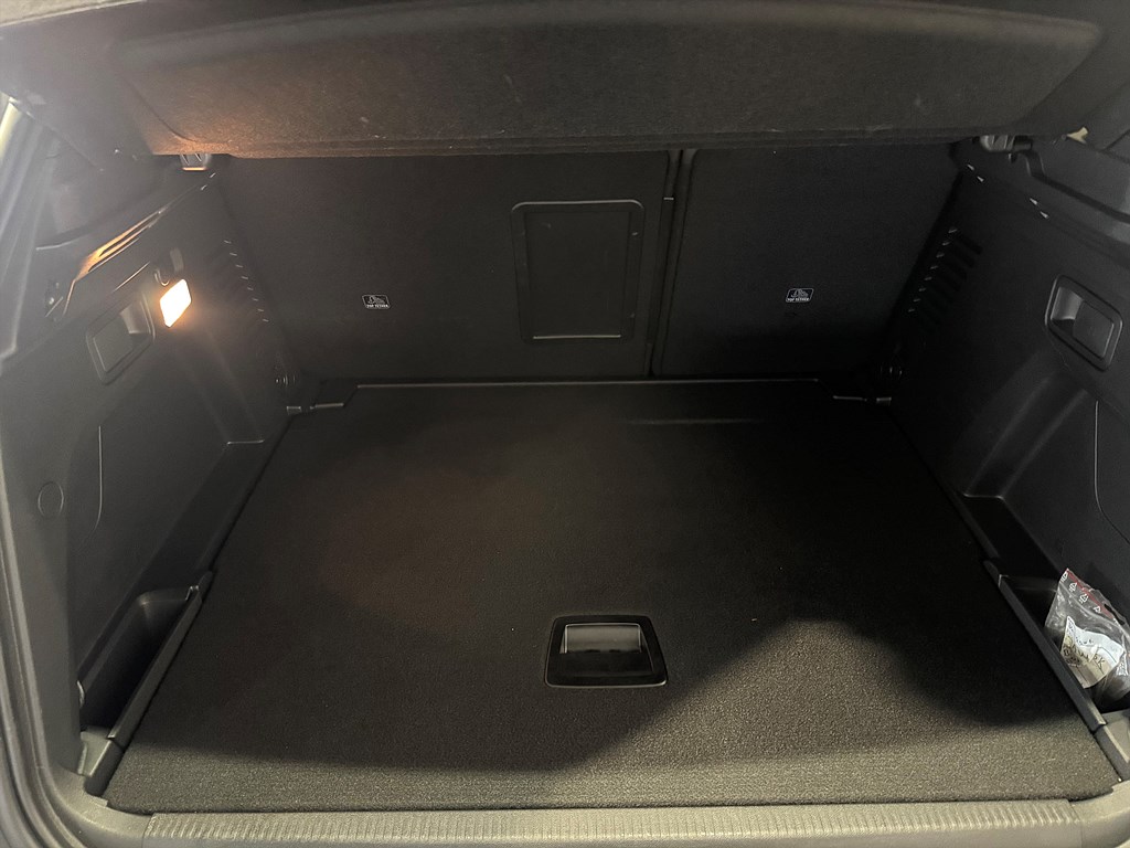 Bild på GT 1.2 PT 130hk Aut - B-KAMERA,CARPLAY,NAVI