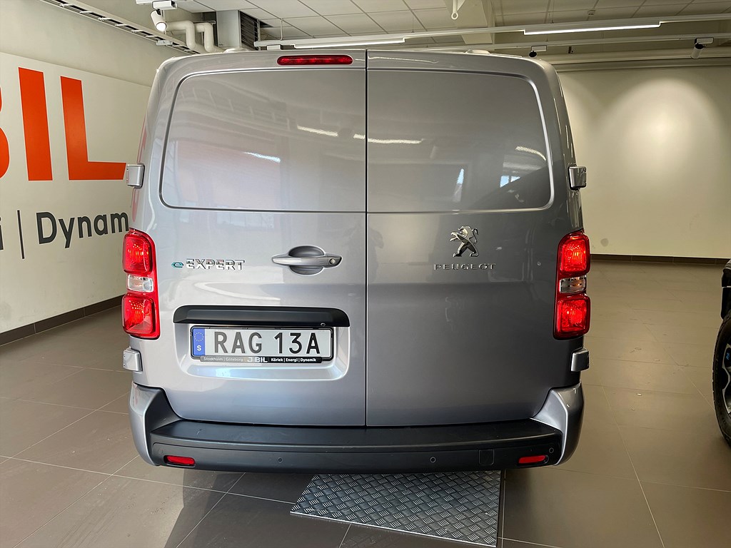 Bild på PRO+ 75kWh 136hk Aut L3 - B-KAMERA,M-VÄRM,1 ÄGARE