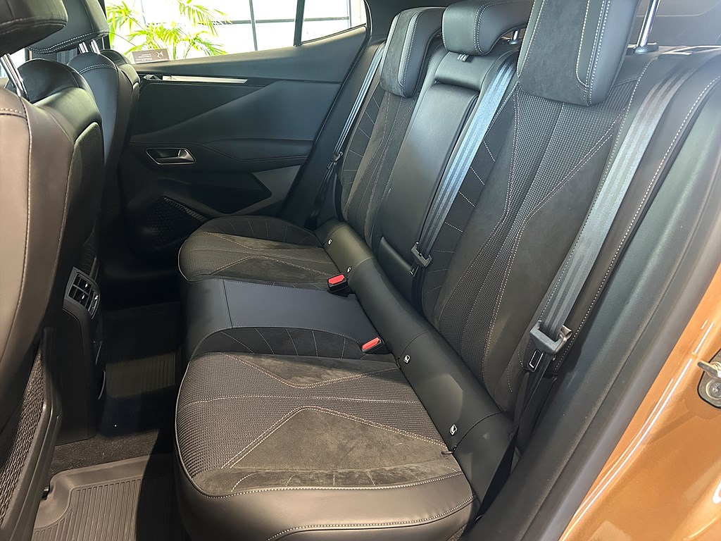 Bild på Performance Line 1.2 PT 130hk Aut - B-KAMERA, CARPLAY