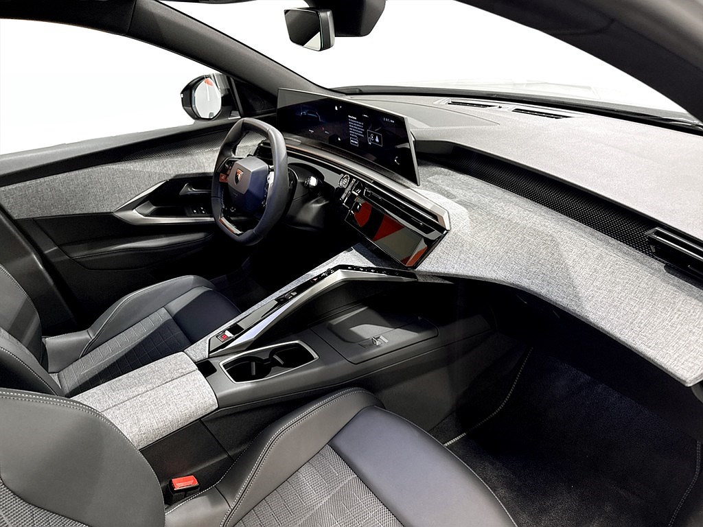 Bild på GT Hybrid 145hk Aut - 7-SITS,B-KAMERA,NAV