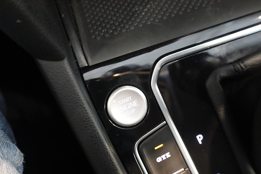 Bild på GTE 1.4 TSI DSG 218hk Aut - B-KAMERA,CARPLAY,NAV