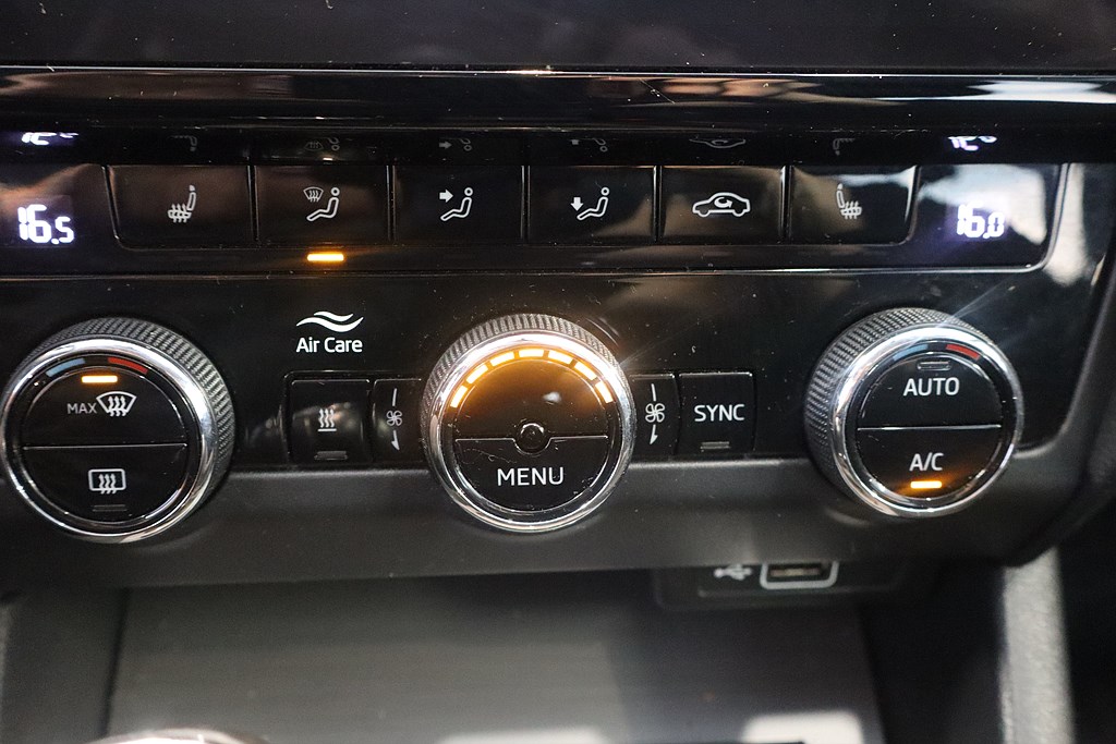 Bild på Ambition Kombi 1.0 TSI 115hk - DRAG,CARPLAY