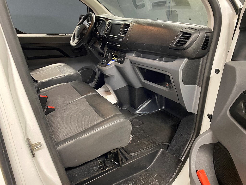 Bild på GT 2.0 BHDi 180hk Aut L2 - FARTHÅLLARE,KEYLESS