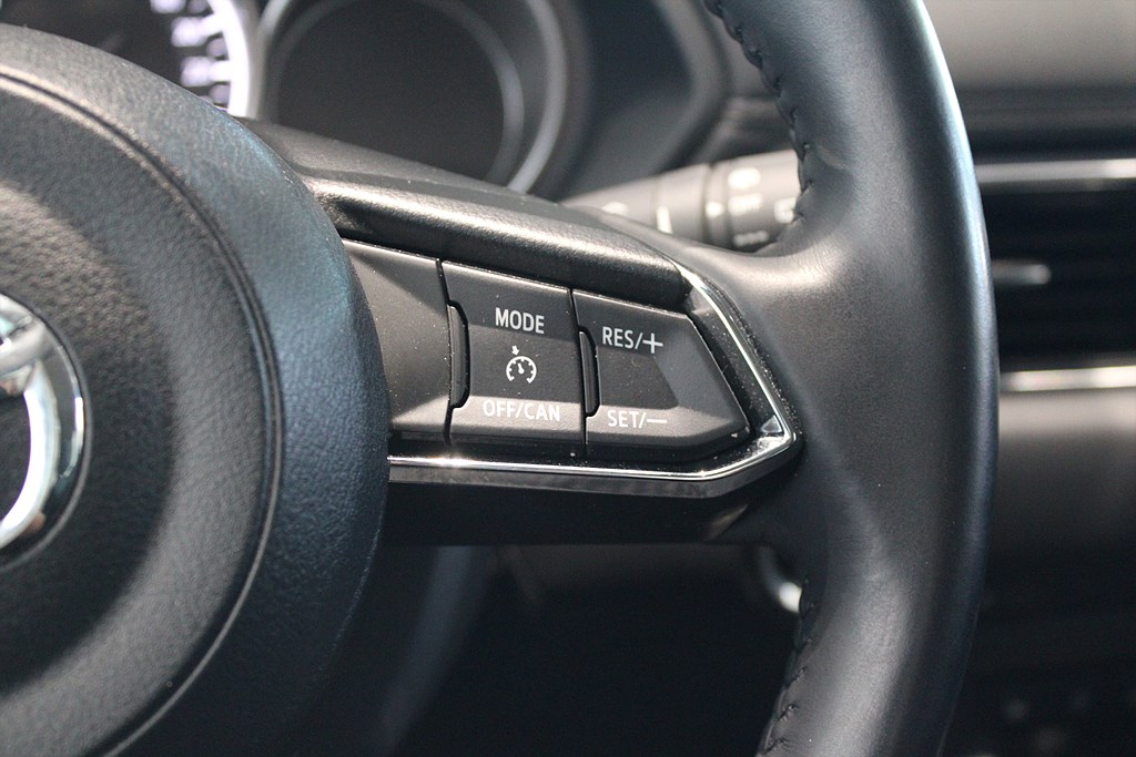 Bild på 2.0 SKYACTIV-G 165hk Aut - B-KAMERA, NAVI