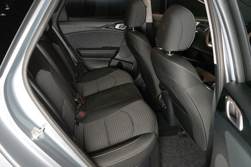 Kia Ceed Sportswagon Plug-in Hybrid Advance 141hk