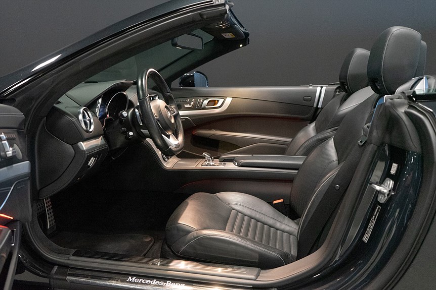 Mercedes-Benz SL 500 AMG Night 455hk