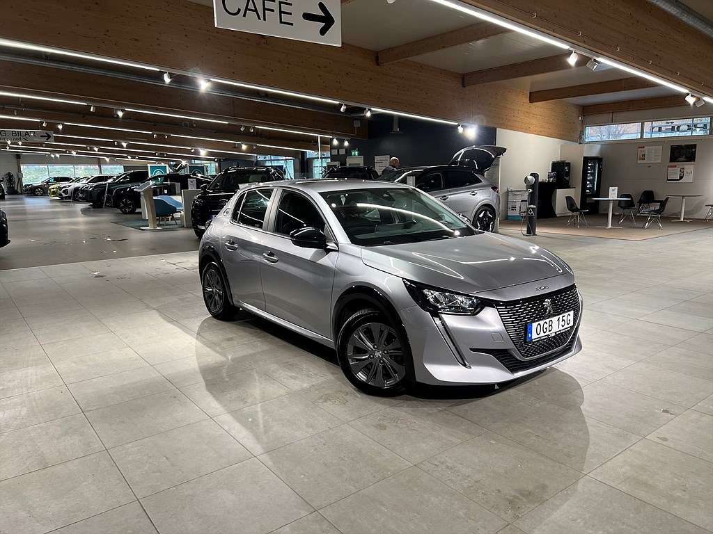 Bild på Active Pack 50kWh 136hk Aut - P-SENSORER BAK, CARPLAY