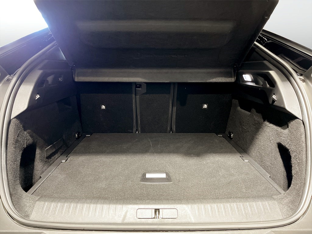 Bild på GT Hybrid 145hk Aut - B-KAMERA,CARPLAY,NAV