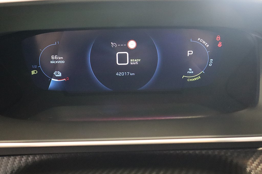 Bild på Allure Pack 50kWh 136hk Aut - B-KAMERA, CARPLAY
