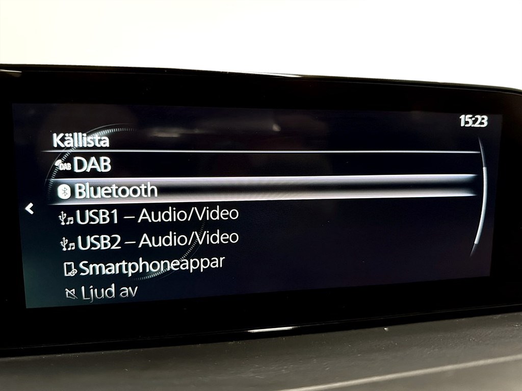 Bild på 2.0 SKYACTIVE-X M 150hk Aut - B-KAMERA, CARPLAY