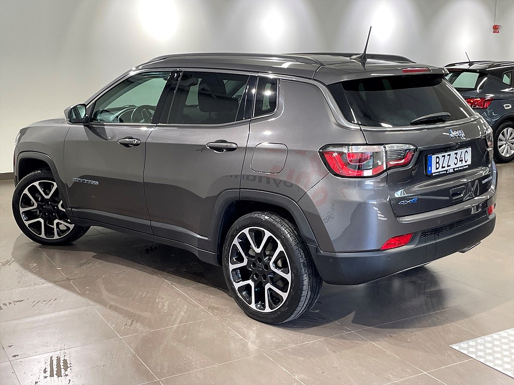 Bild på Limited 1.3 PHEV 190hk Aut AWD - B-KAMERA, NAV, RATTVÄRME