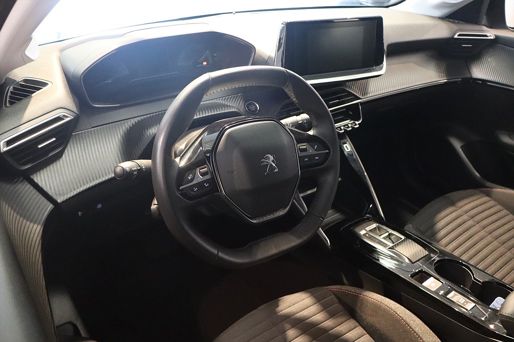 Bild på Active Pack 50kWh 136hk Aut - CARPLAY, BACKSENSORER