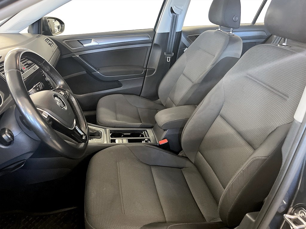 Bild på 1.0 TSI 110hk Aut - CARPLAY, FARTHÅLLARE