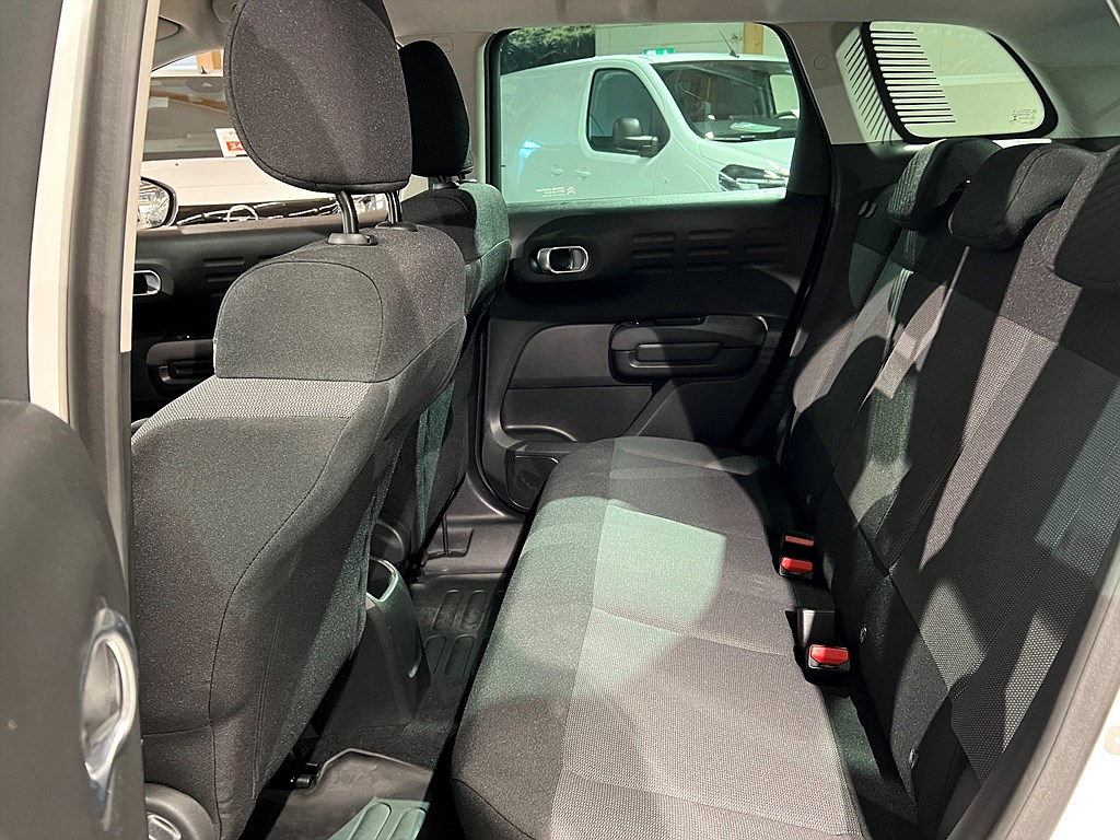 Bild på Aircross Feel 1.2 PT 110hk - P-SENSORER, CARPLAY