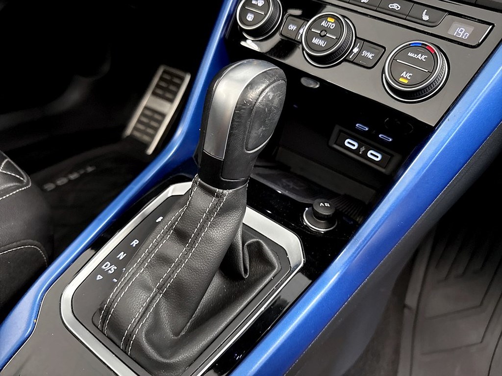 Bild på R-Line 1.5 TSI 150hk Aut - B-KAMERA, CARPLAY