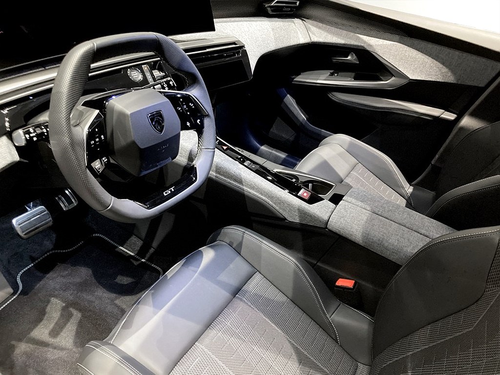 Bild på GT Hybrid 145hk Aut - 7-SITS,B-KAMERA,NAV