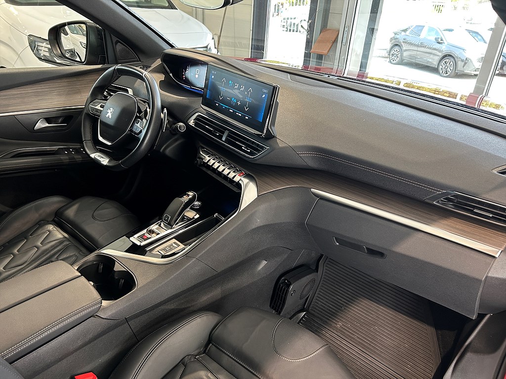 Bild på GT 1.2 PT 130hk Aut - B-KAMERA,CARPLAY,NAV