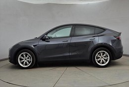 Tesla Model Y LR AWD Drag Ryzen Pdc 2490 mil Moms