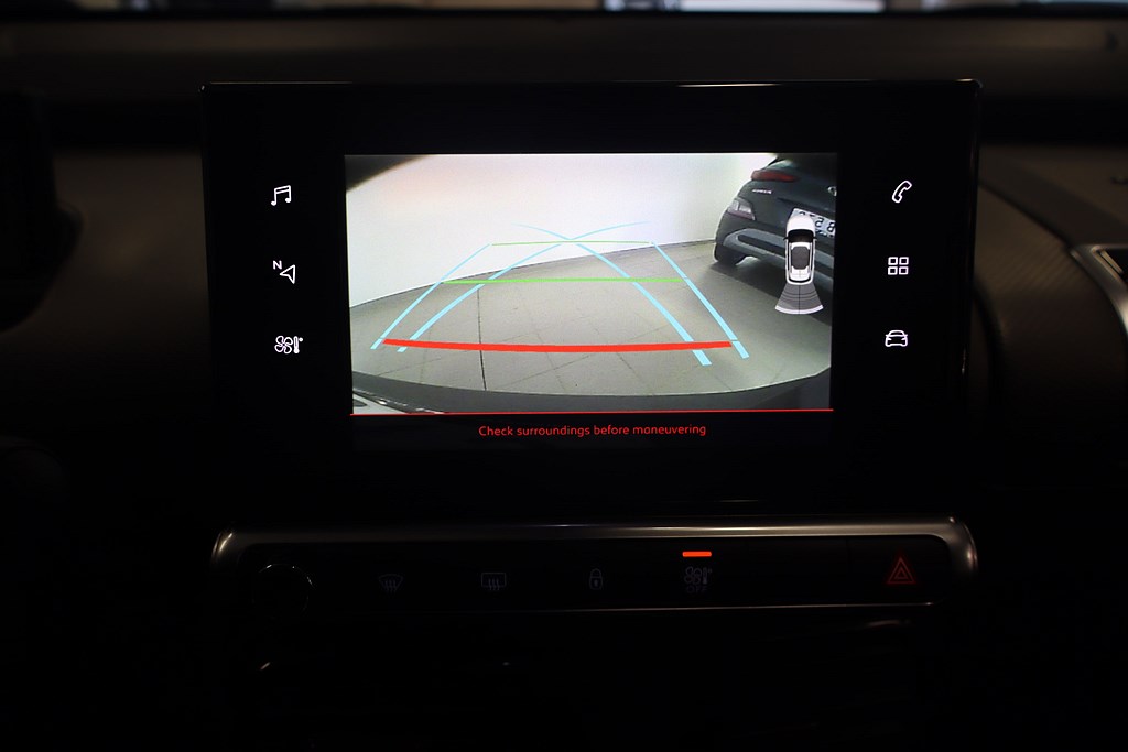 Bild på Shine Tech Style 1.2 PT 110hk - B-KAMERA,CARPLAY,NAVI