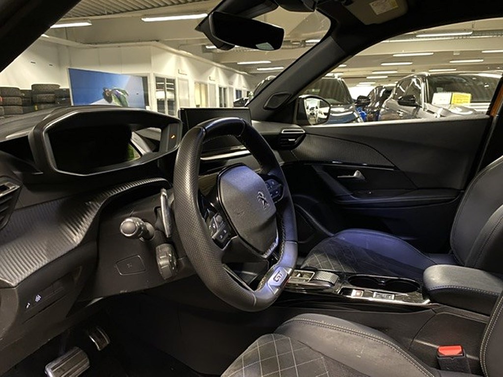 Bild på GT 1.2 PT 155hk Aut - B-KAMERA, CARPLAY