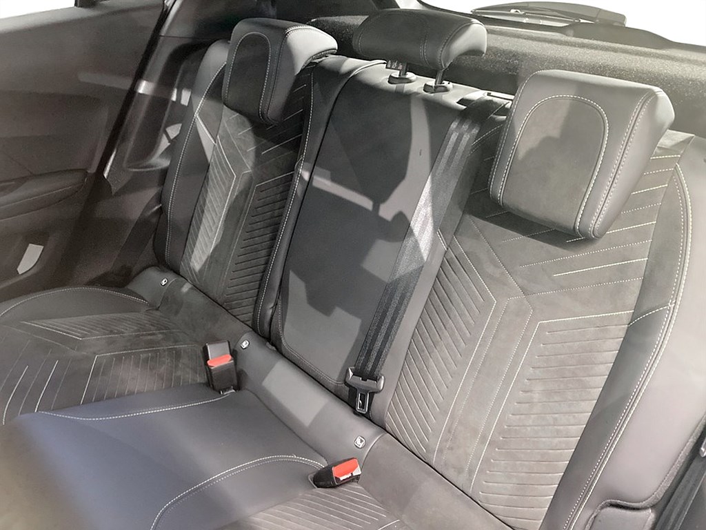 Bild på GT 1.2 PT 130hk Aut - CARPLAY,B-KAMERA,ELSTOL