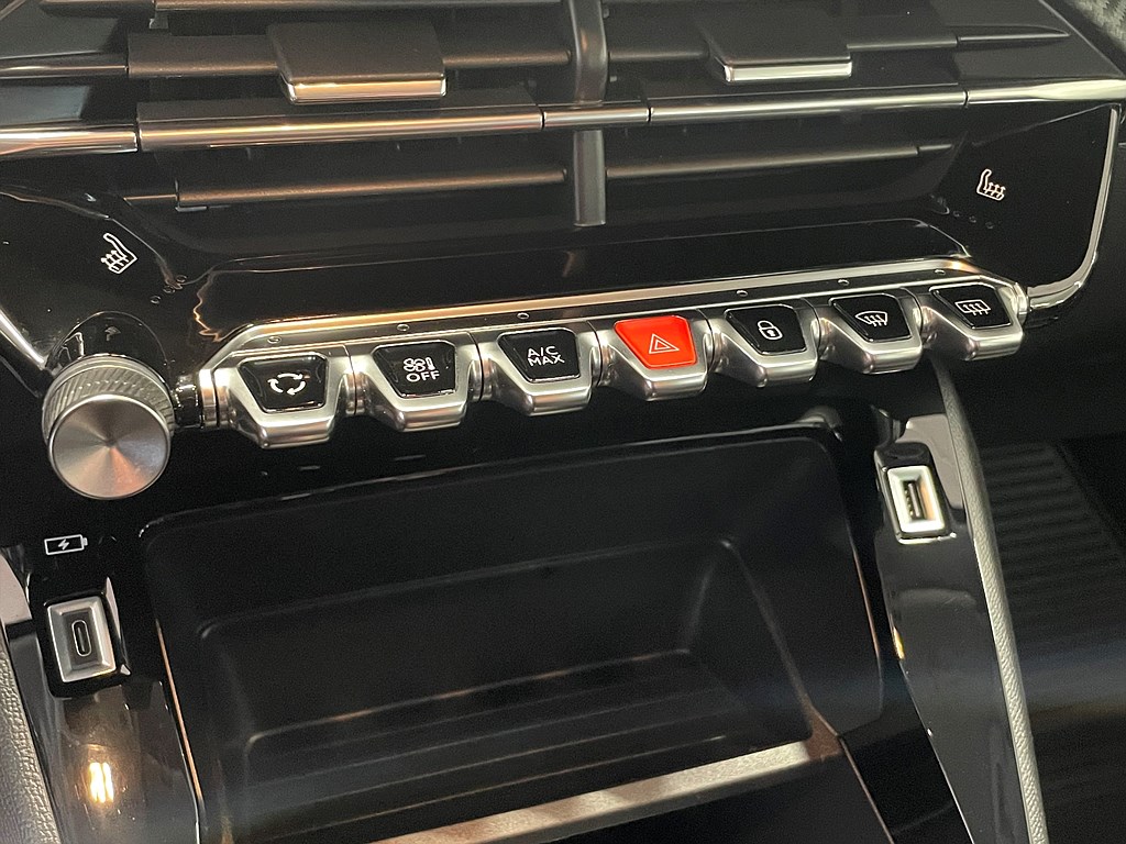 Bild på Active Pack 50kWh 136hk Aut - CARPLAY, 1 ÄGARE