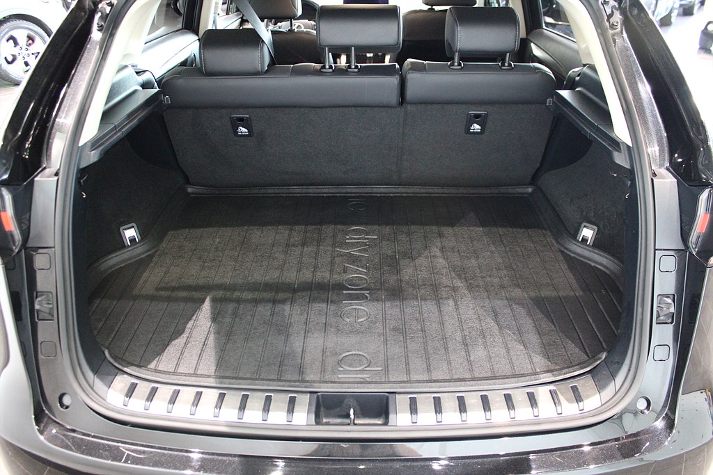 Bild på Executive 300h 2.5 E-CVT 197hk Aut AWD - M-BAKLUCKA,NAVI,B-KAMERA