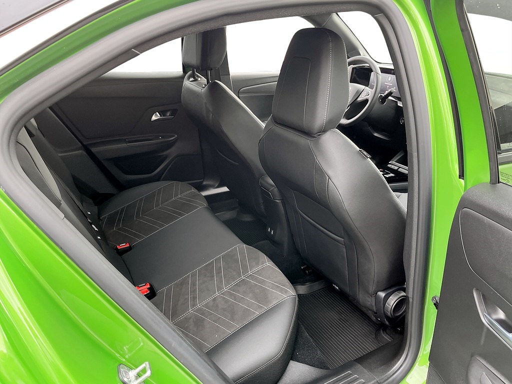 Bild på Ultimate 1.2 Turbo 130hk Aut - B-KAMERA, CARPLAY