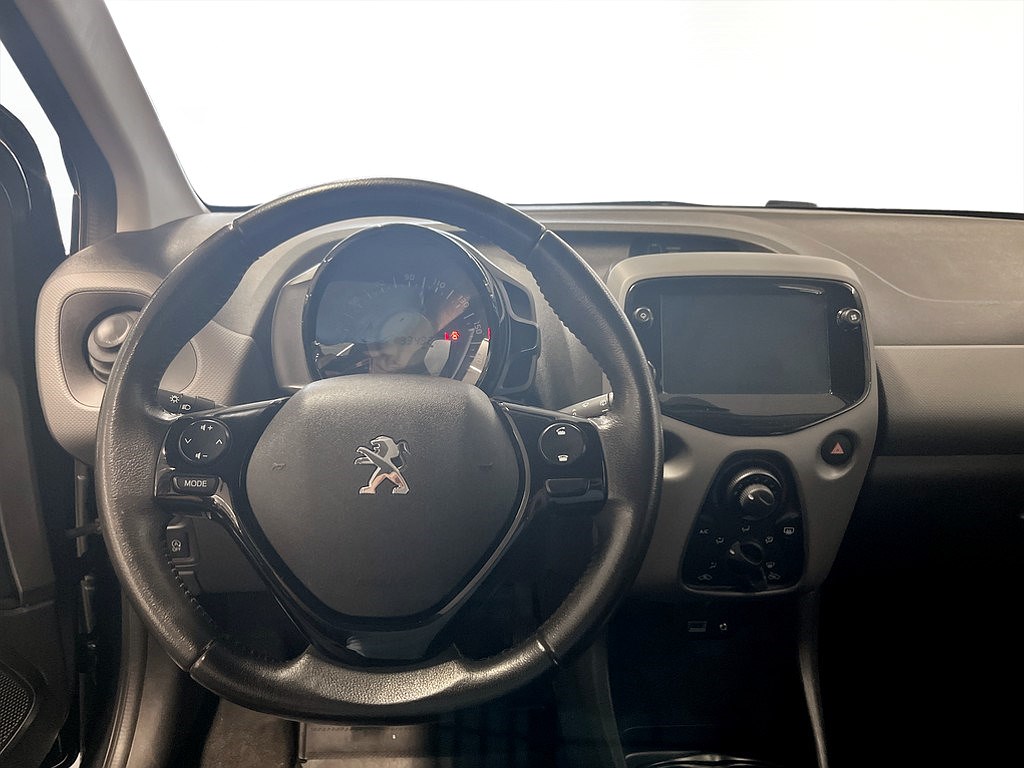 Bild på 5D Active 1.0 72hk - B-KAMERA, CARPLAY