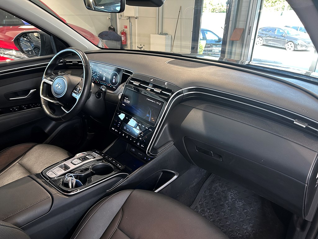 Bild på Advanced Hybrid 230hk Aut - B-KAMERA, CARPLAY, EN ÄGARE