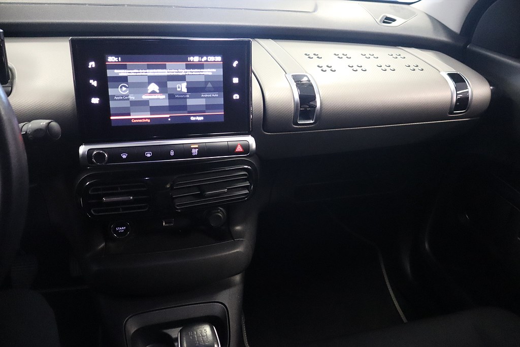 Bild på Shine Tech Style 1.2 PT 110hk - B-KAMERA,CARPLAY,NAVI
