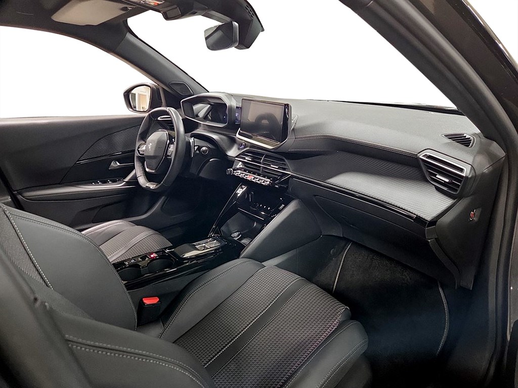 Bild på GT 1.2 PT 130hk Aut - B-KAMERA, CARPLAY