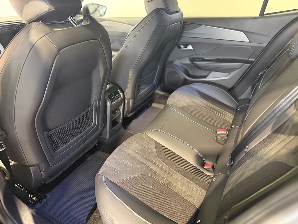 Bild på GT Hybrid 136hk  Aut - B-KAMERA, CARPLAY, NAVI