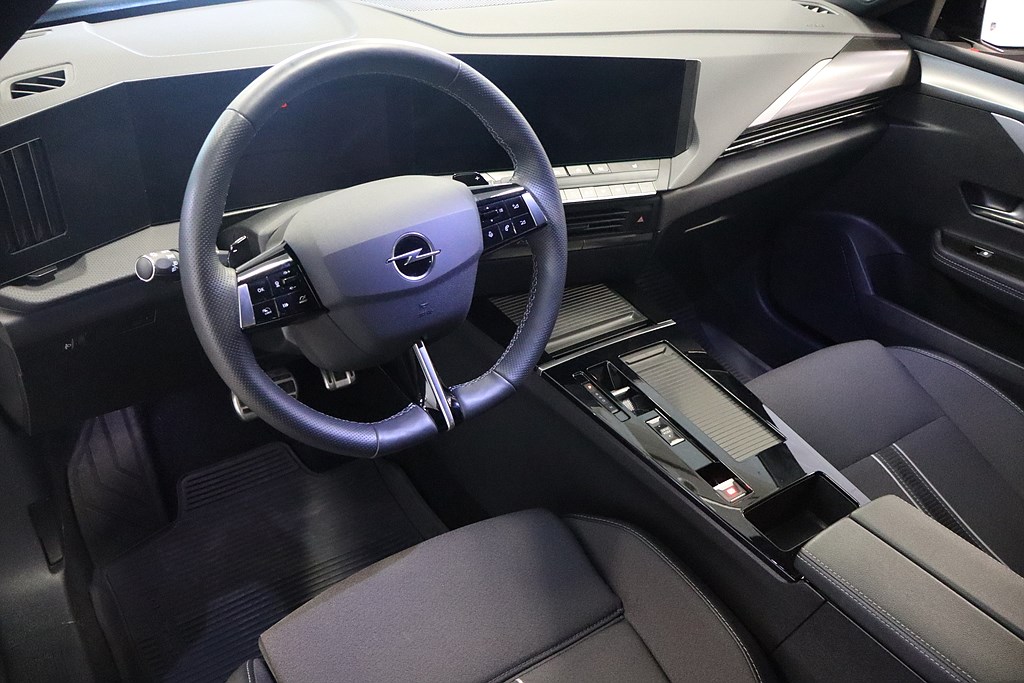 Bild på ST GS 1.2 PT 130hk Aut - B-KAMERA, CARPLAY