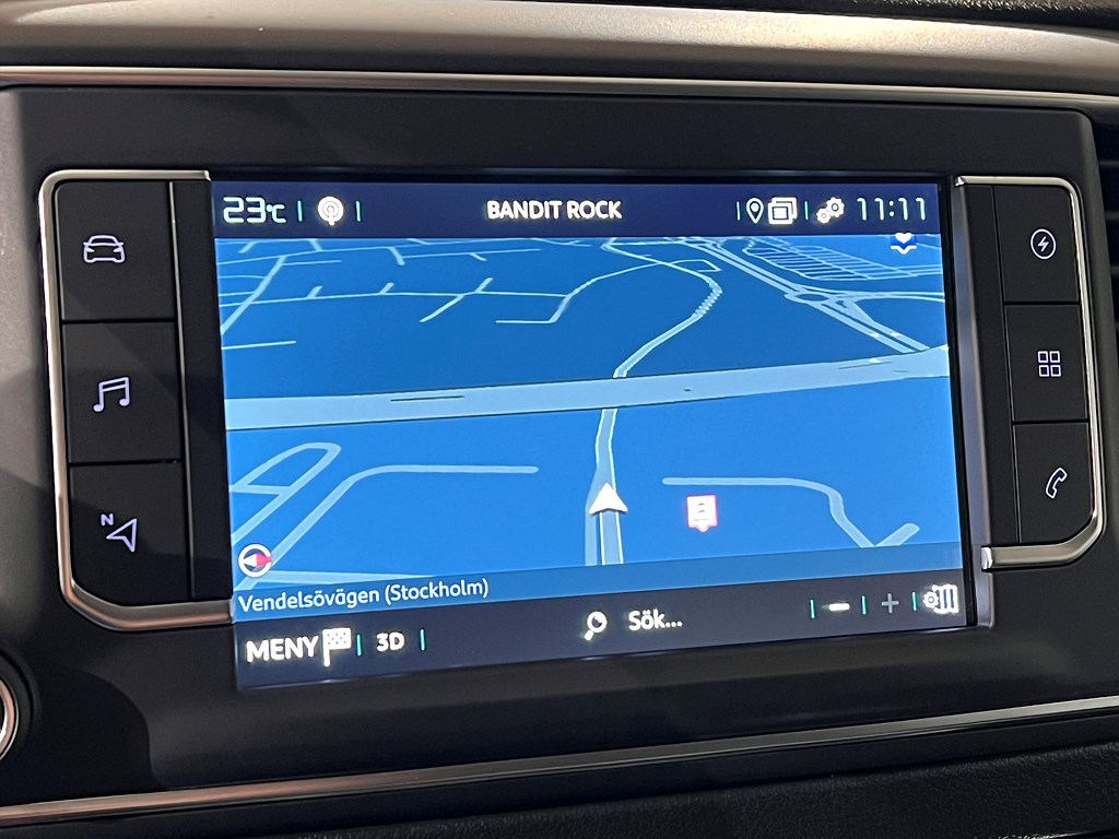 Bild på Business Premium 75kWh 136hk Aut L2 - KEYLESS,NAV,DRAG