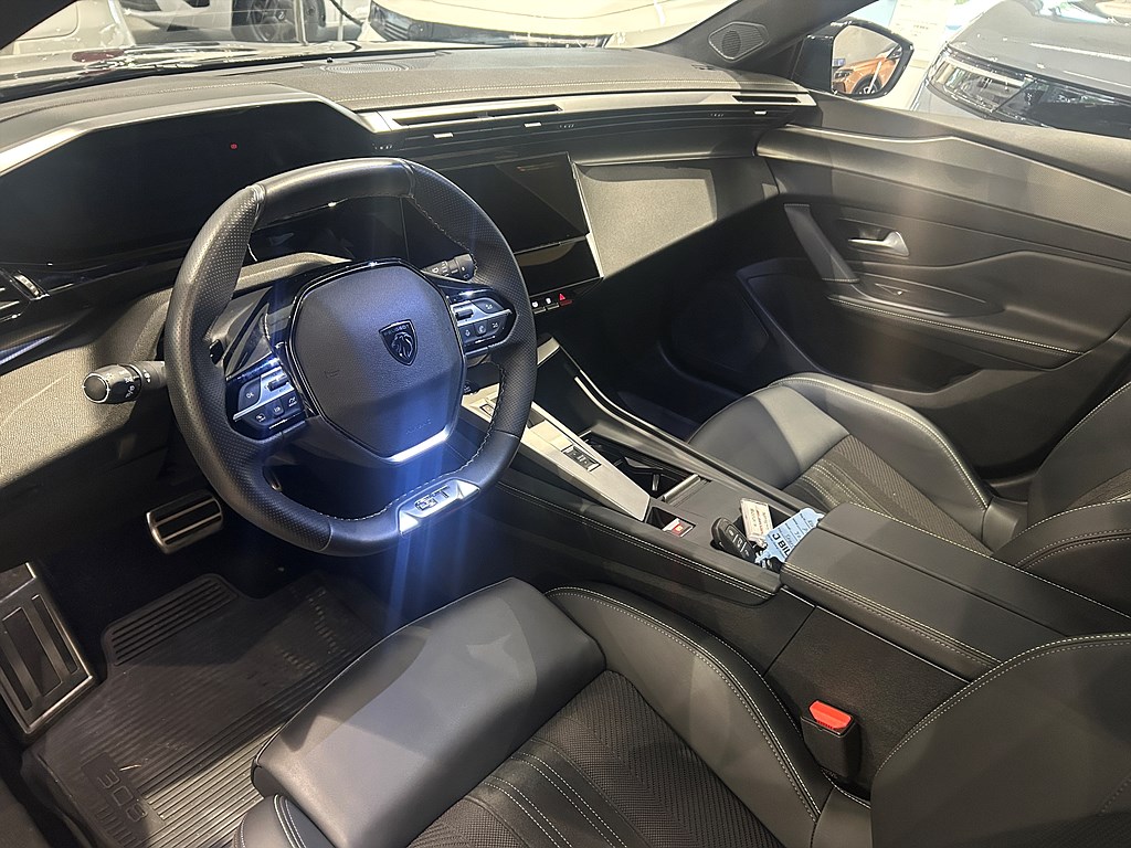 Bild på SW GT 1.2 PT 130hk Aut - 360-KAMERA,CARPLAY,NAV